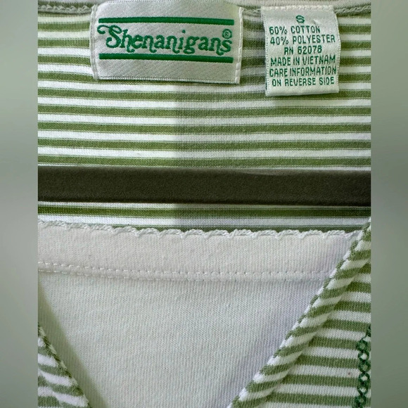 Shenanigans 6 Green & White top w/Embroidery & Sequins below a white V-neck - Picture 2 of 12